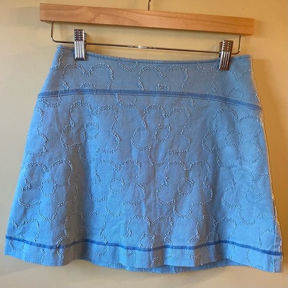 Urban Outfitters Dresses & Skirts - Urban Outfitters Floral Distressed Mini Skirt Light Blue Women’s Small Zippered